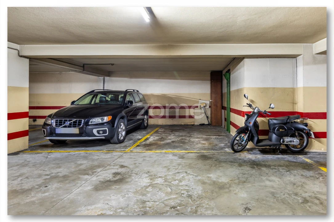 Apartamento T2 para Arrendamento em Ramalde Foto 27