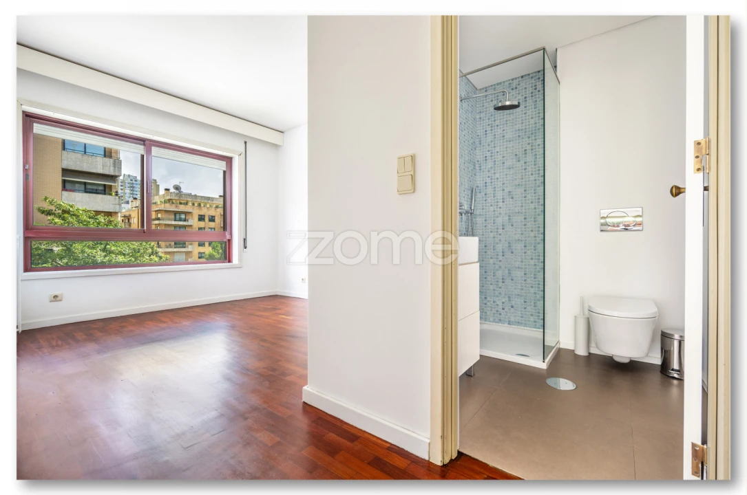 Apartamento T2 para Arrendamento em Ramalde Foto 20