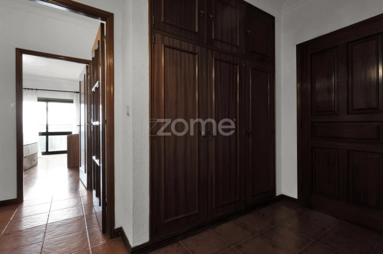 Apartamento T1 para Arrendamento em Pedrouços Foto 19