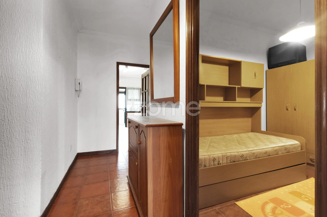 Apartamento T1 para Arrendamento em Pedrouços Foto 18