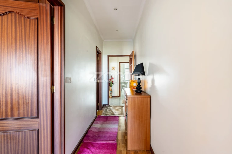 Apartamento T2 para Venda em Canidelo Foto 18