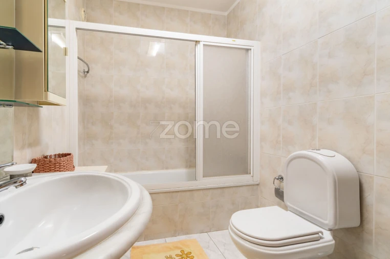 Apartamento T2 para Venda em Canidelo Foto 29