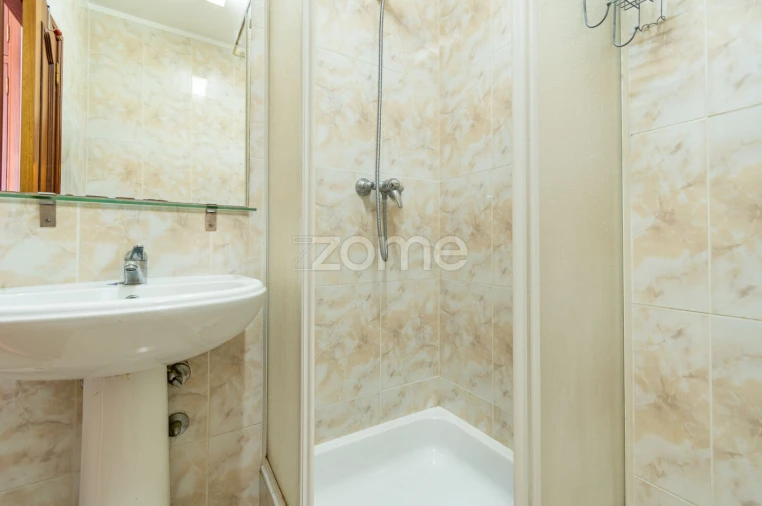 Apartamento T2 para Venda em Canidelo Foto 23