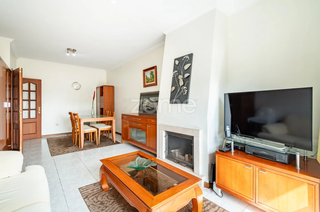 Apartamento T2 para Venda em Canidelo Foto 9