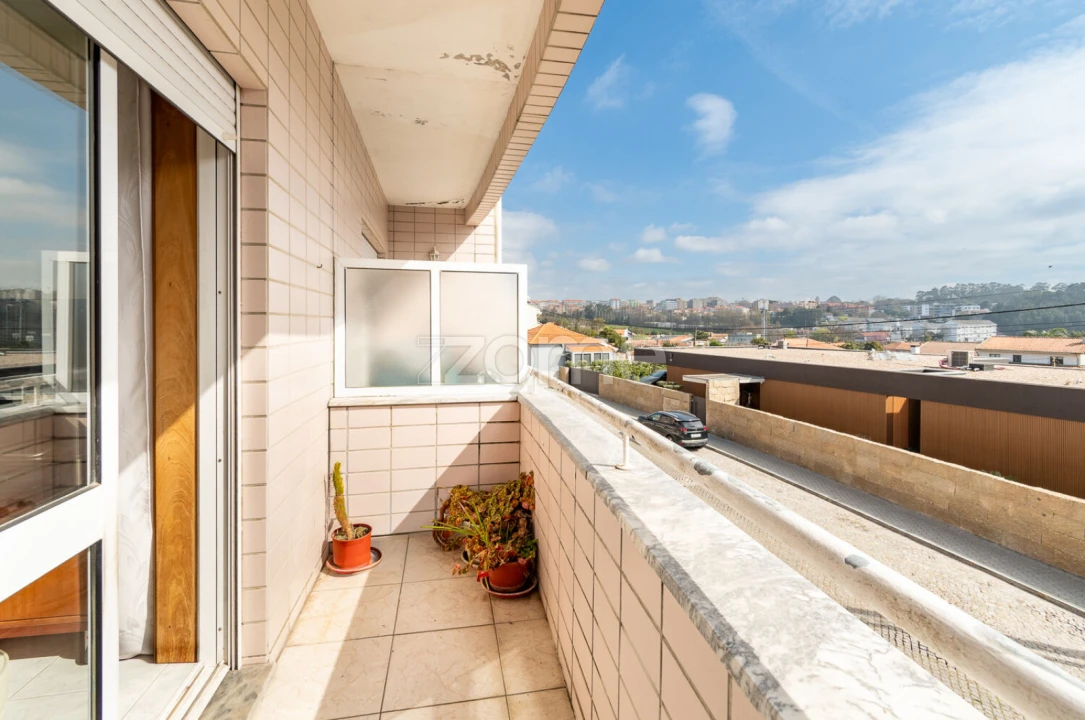 Apartamento T2 para Venda em Canidelo Foto 12