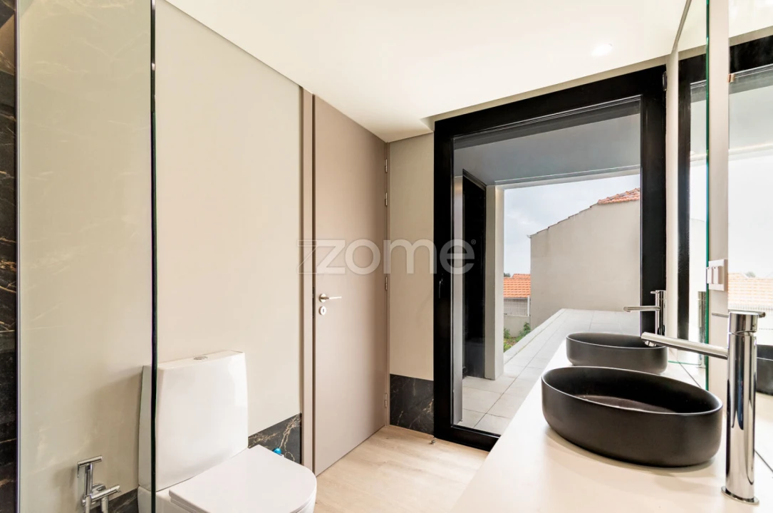 Apartamento T2 para Venda em Mafamude e Vilar do Paraíso Foto 21