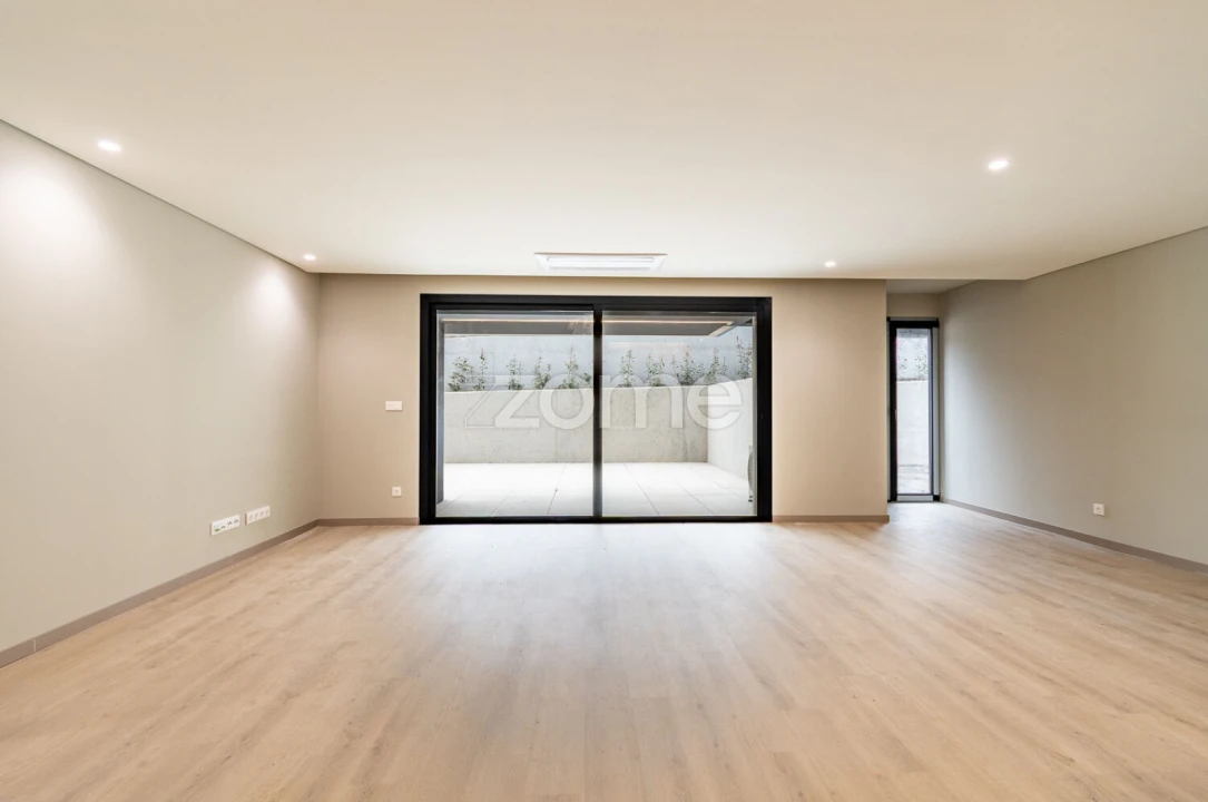 Apartamento T2 para Venda em Mafamude e Vilar do Paraíso Foto 5