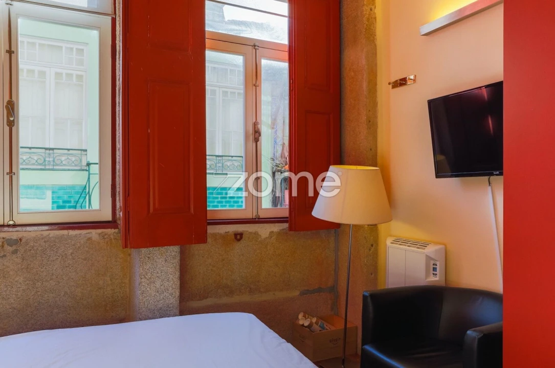 Apartamento T1 para Venda em Cedofeita, Santo Ildefonso, Sé, Miragaia, São Nicolau e Vitória Foto 1