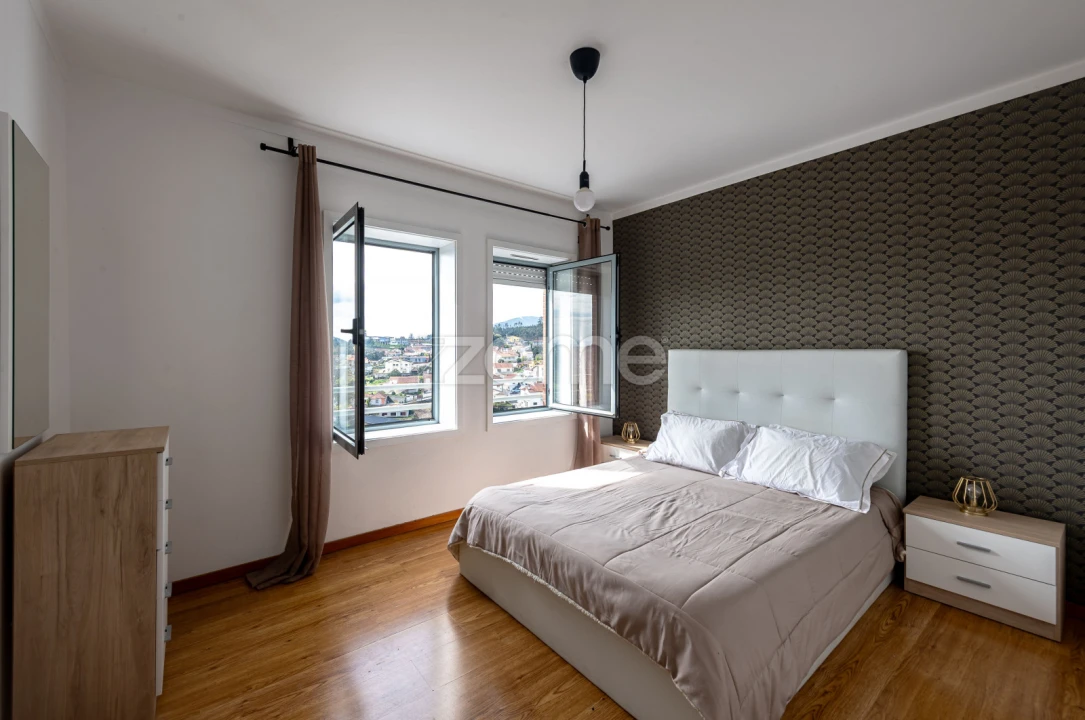 Apartamento T2 para Venda em Campo e Sobrado Foto 12