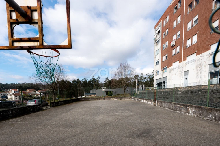 Apartamento T2 para Venda em Campo e Sobrado Foto 4