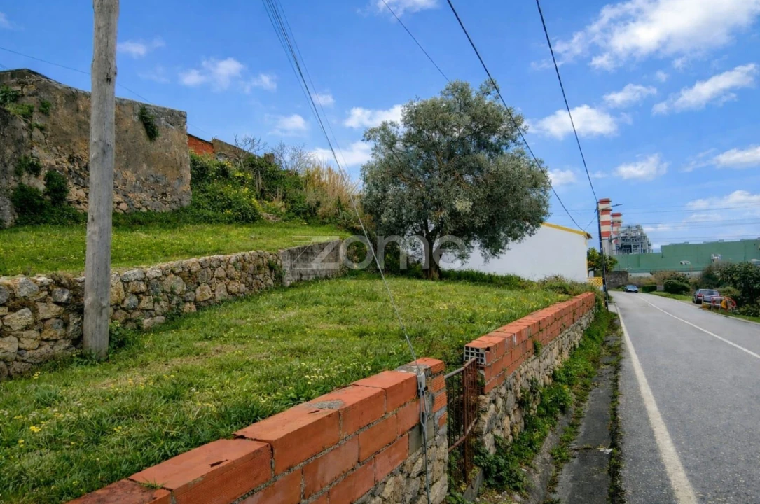 Terreno para Venda em Vila Verde Foto 1