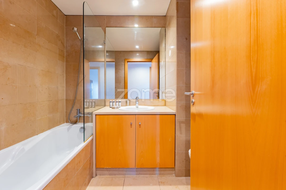Apartamento T1 para Venda em Parque das Nações Foto 21