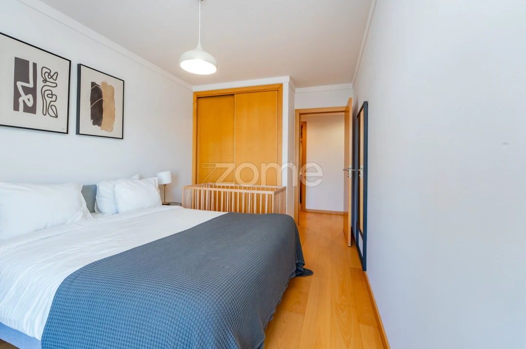 Apartamento T1 para Venda em Parque das Nações Foto 10