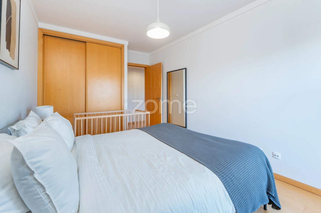Apartamento T1 para Venda em Parque das Nações Foto 11