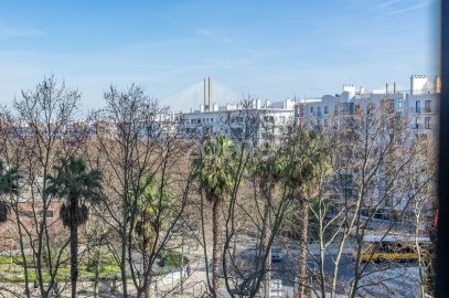Apartamento T1 para Arrendamento em Parque das Nações