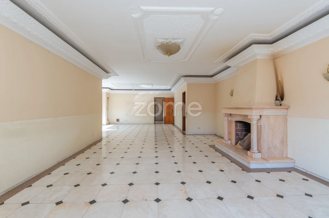 Moradia T6 para Venda em Cascais e Estoril Foto 16