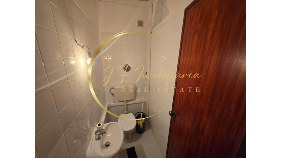 Apartamento T3 para Venda em Eixo e Eirol Foto 11