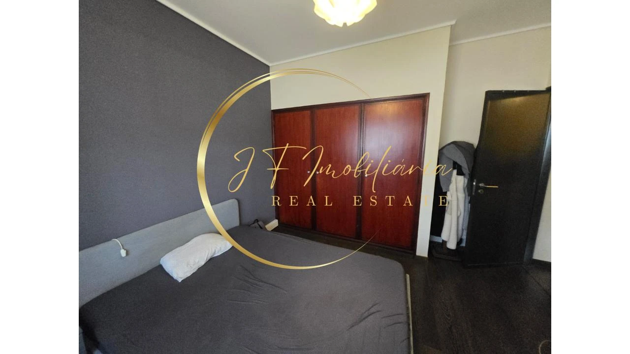 Apartamento T3 para Venda em Eixo e Eirol Foto 18