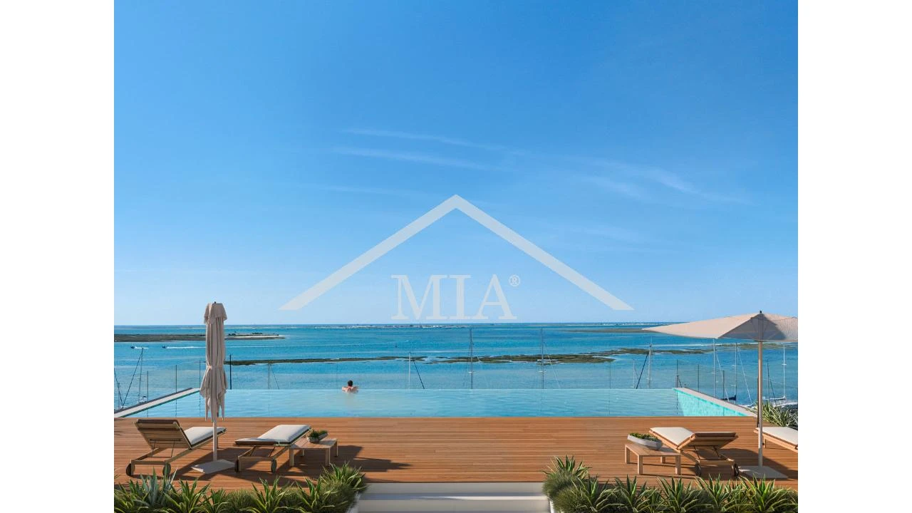 Apartamento T2 para Venda em Olhão Foto 5