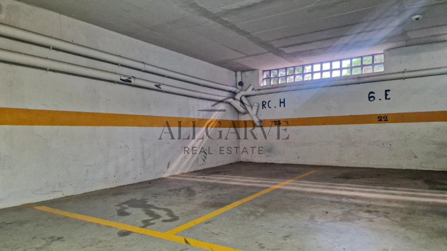 Apartamento T1 para Venda em Portimão Foto 12