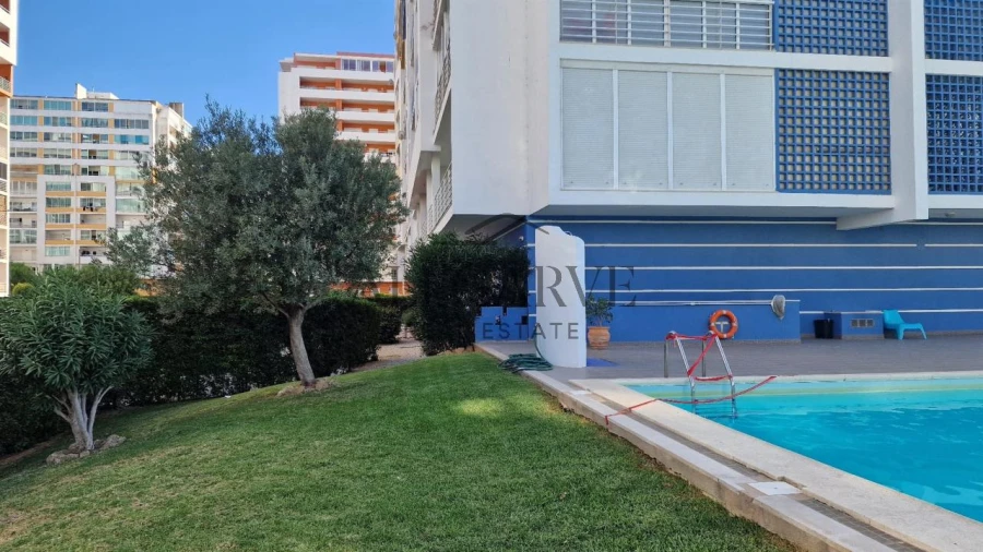 Apartamento T1 para Venda em Portimão Foto 16