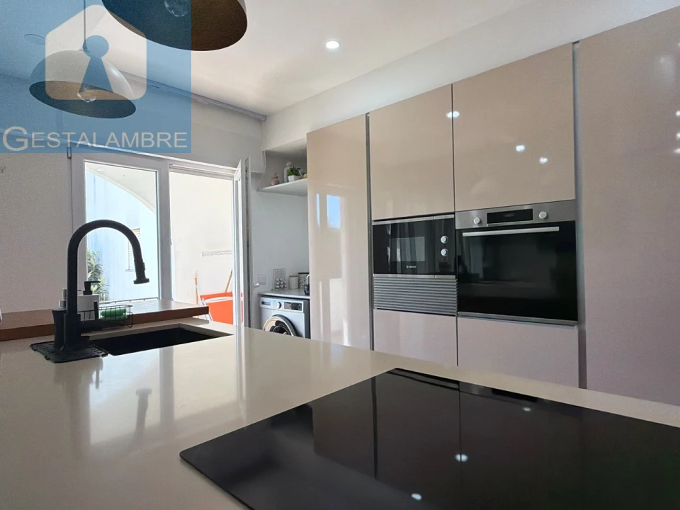 Apartamento T1 para Venda em Albufeira e Olhos de Água Foto 8