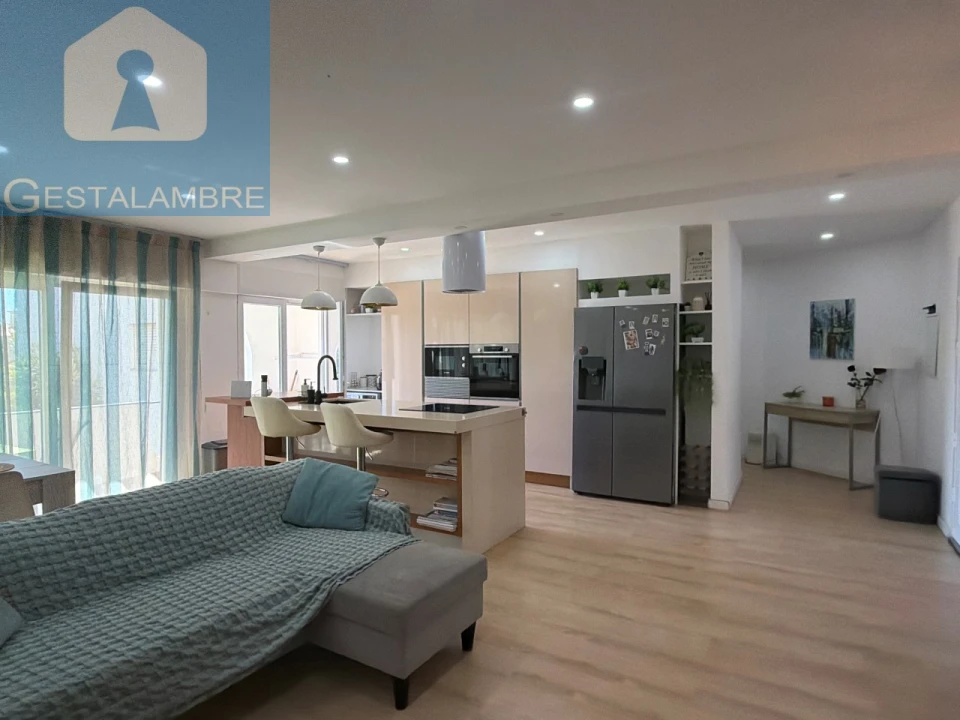 Apartamento T1 para Venda em Albufeira e Olhos de Água Foto 9