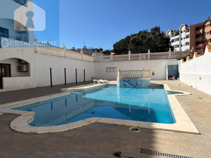 Apartamento T1 para Venda em Albufeira e Olhos de Água Foto 2