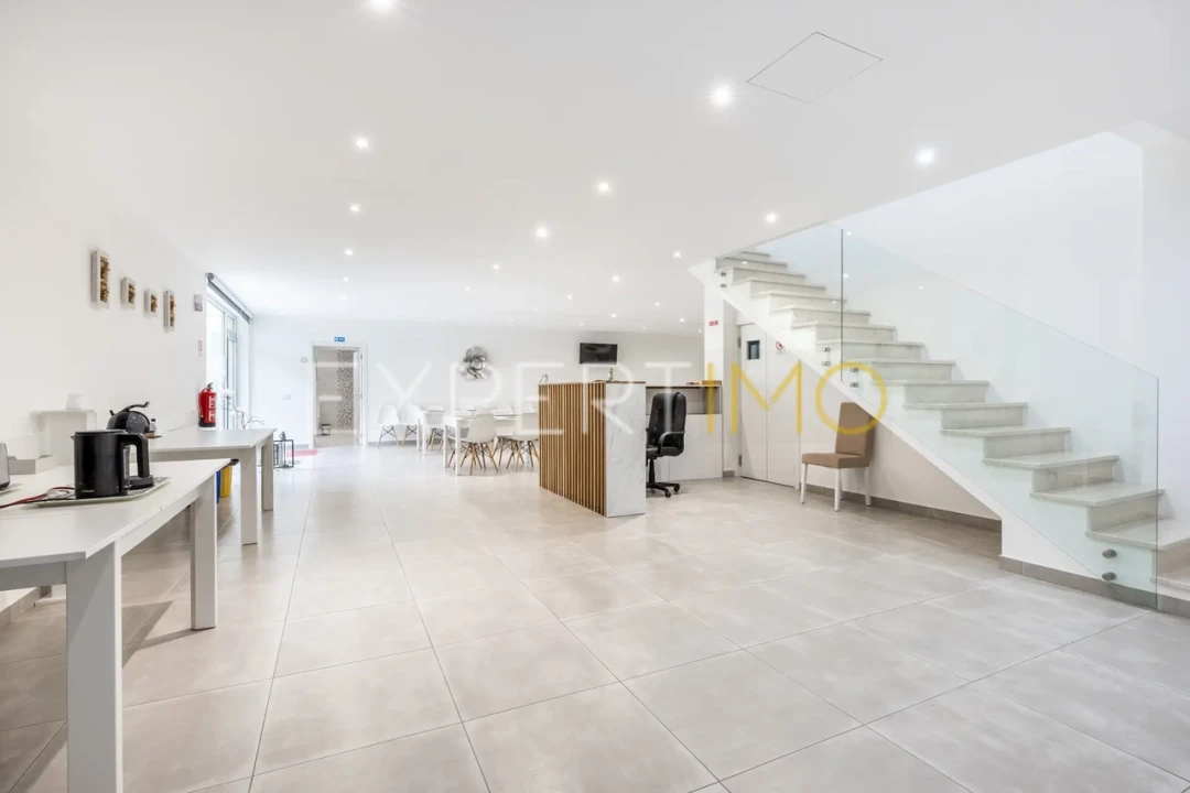 Moradia T5 para Venda em Guia, Ilha e Mata Mourisca Foto 8