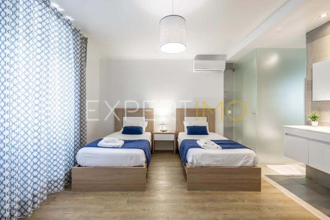 Moradia T5 para Venda em Guia, Ilha e Mata Mourisca Foto 17