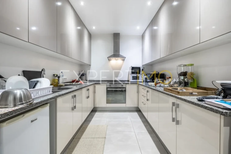 Moradia T5 para Venda em Guia, Ilha e Mata Mourisca Foto 11