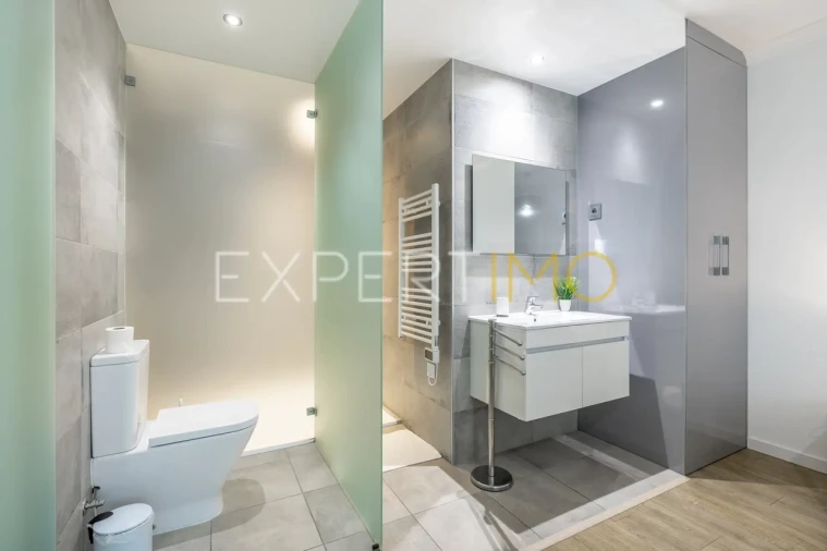 Moradia T5 para Venda em Guia, Ilha e Mata Mourisca Foto 22