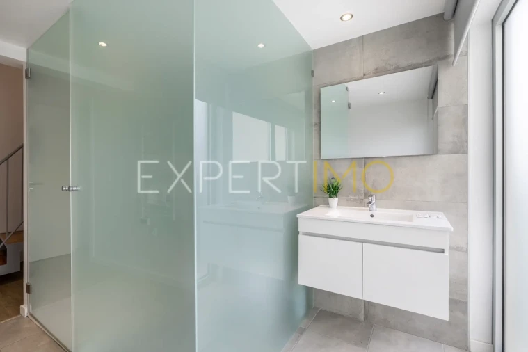 Moradia T5 para Venda em Guia, Ilha e Mata Mourisca Foto 26