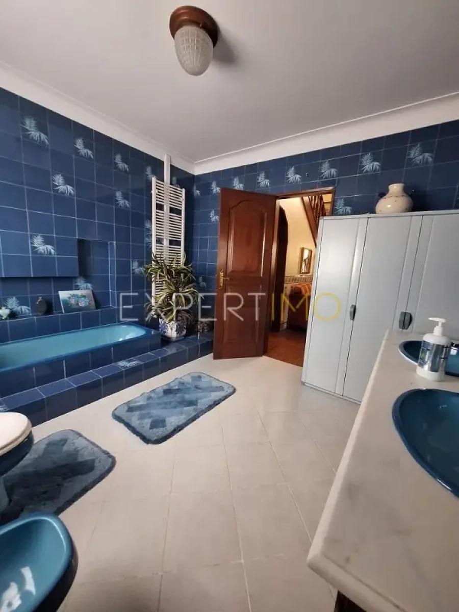 Moradia T5 para Venda em Caldas da Rainha - Santo Onofre e Serra do Bouro Foto 29