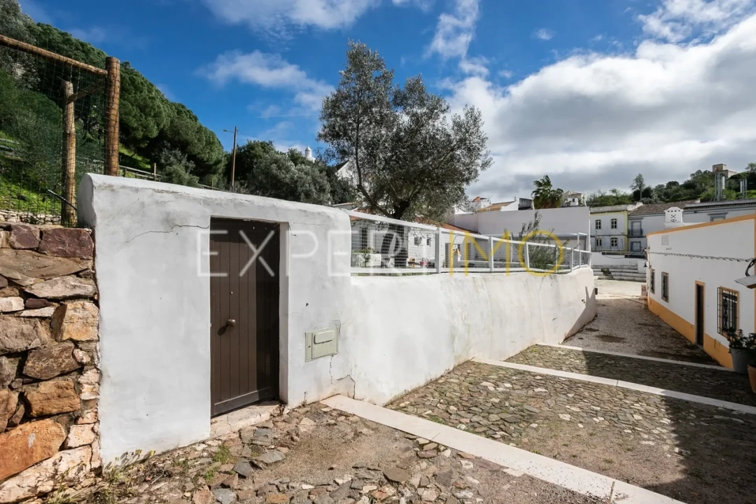 Moradia T4 para Venda em Castro Marim Foto 6