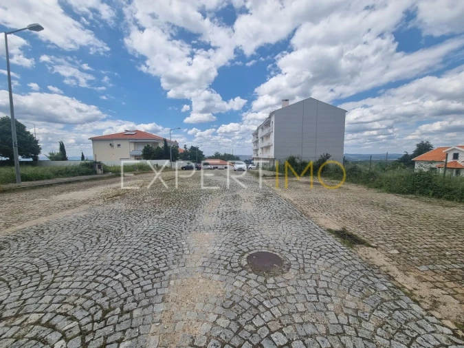 Terreno para Venda em Gouveia (São Pedro e São Julião) Foto 3