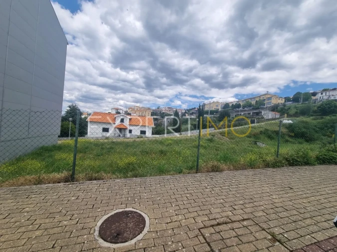 Terreno para Venda em Gouveia (São Pedro e São Julião) Foto 8