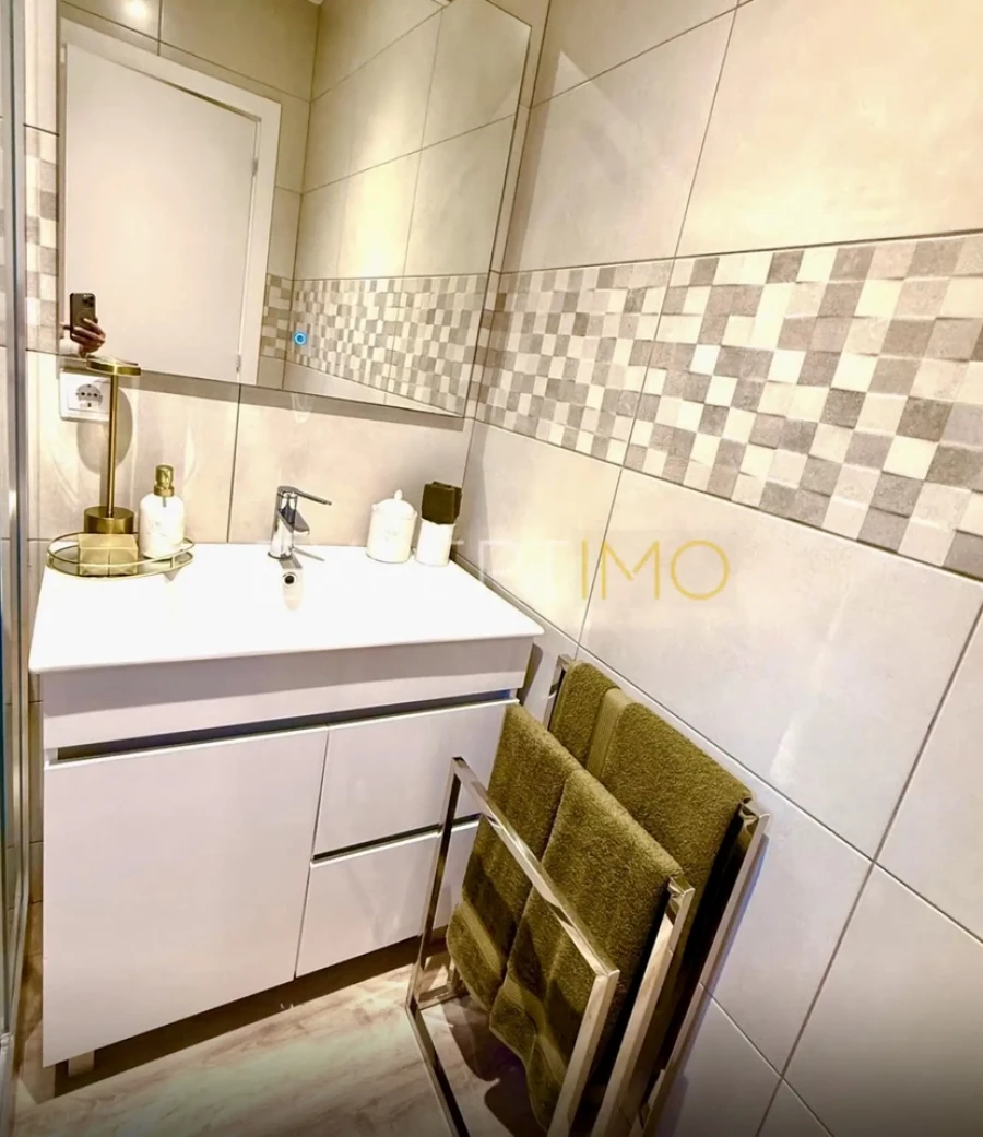 Apartamento T1 para Venda em Campanhã Foto 23