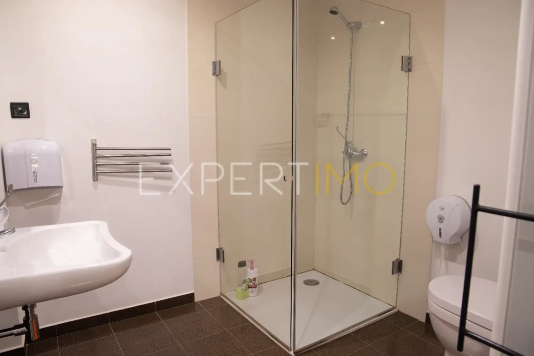 Moradia T5 para Venda em Rabal Foto 12