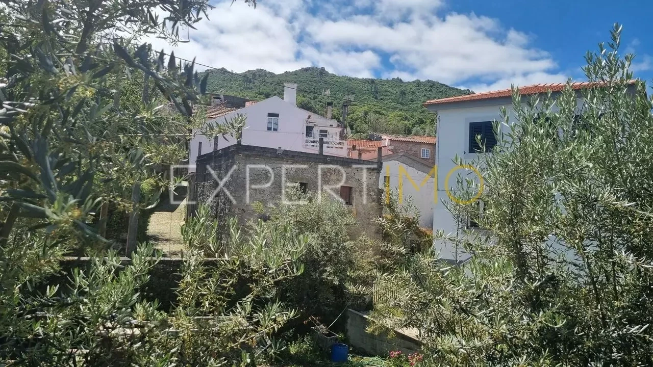 Moradia T1 para Venda em Aldeias e Mangualde da Serra Foto 8