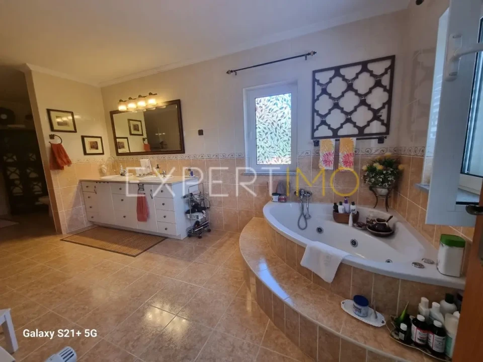 Moradia T5 para Venda em Aldeias e Mangualde da Serra Foto 40