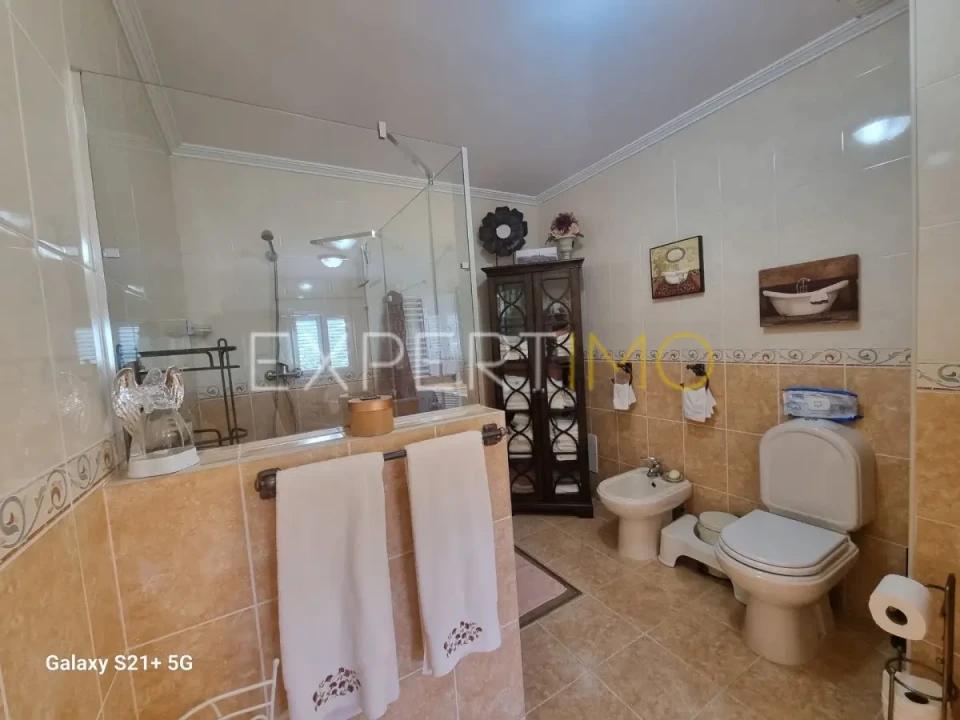 Moradia T5 para Venda em Aldeias e Mangualde da Serra Foto 42