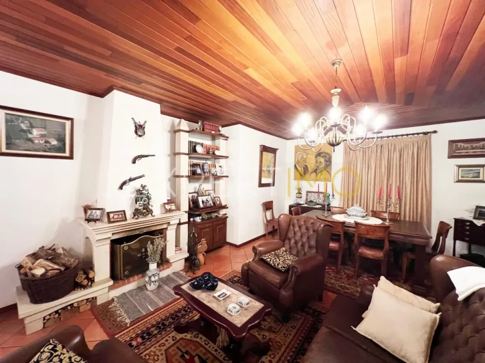 Moradia T3 para Venda em São Silvestre Foto 50