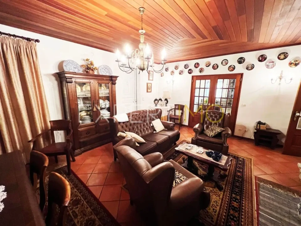 Moradia T3 para Venda em São Silvestre Foto 52