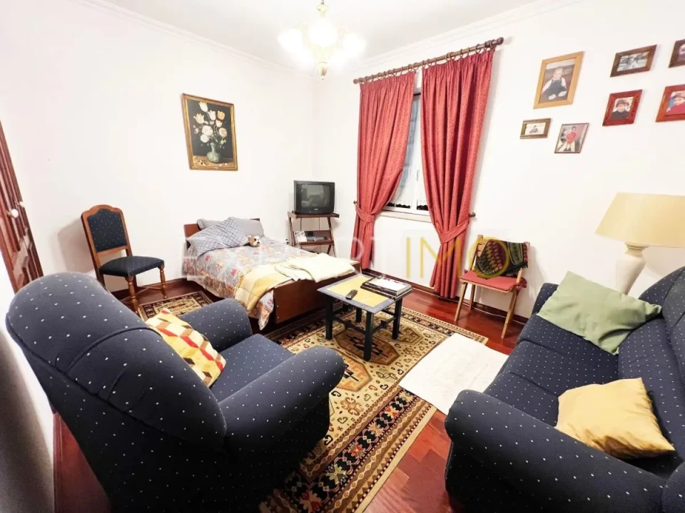 Moradia T3 para Venda em São Silvestre Foto 57