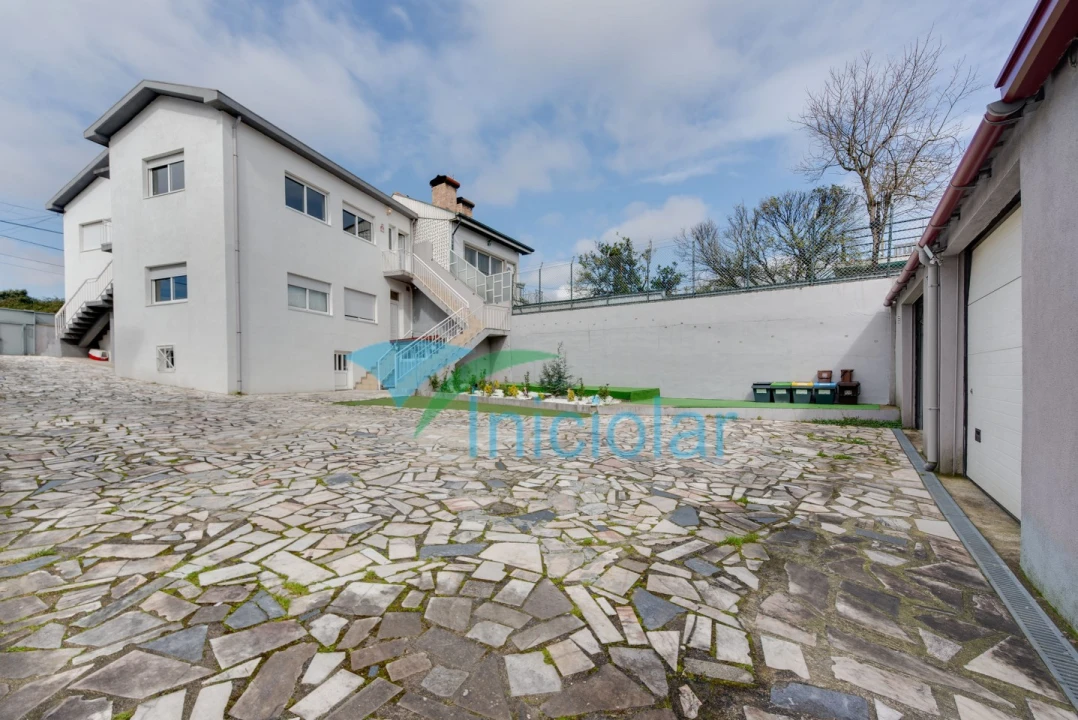 Moradia T3 para Venda em Gondomar (São Cosme), Valbom e Jovim Foto 1