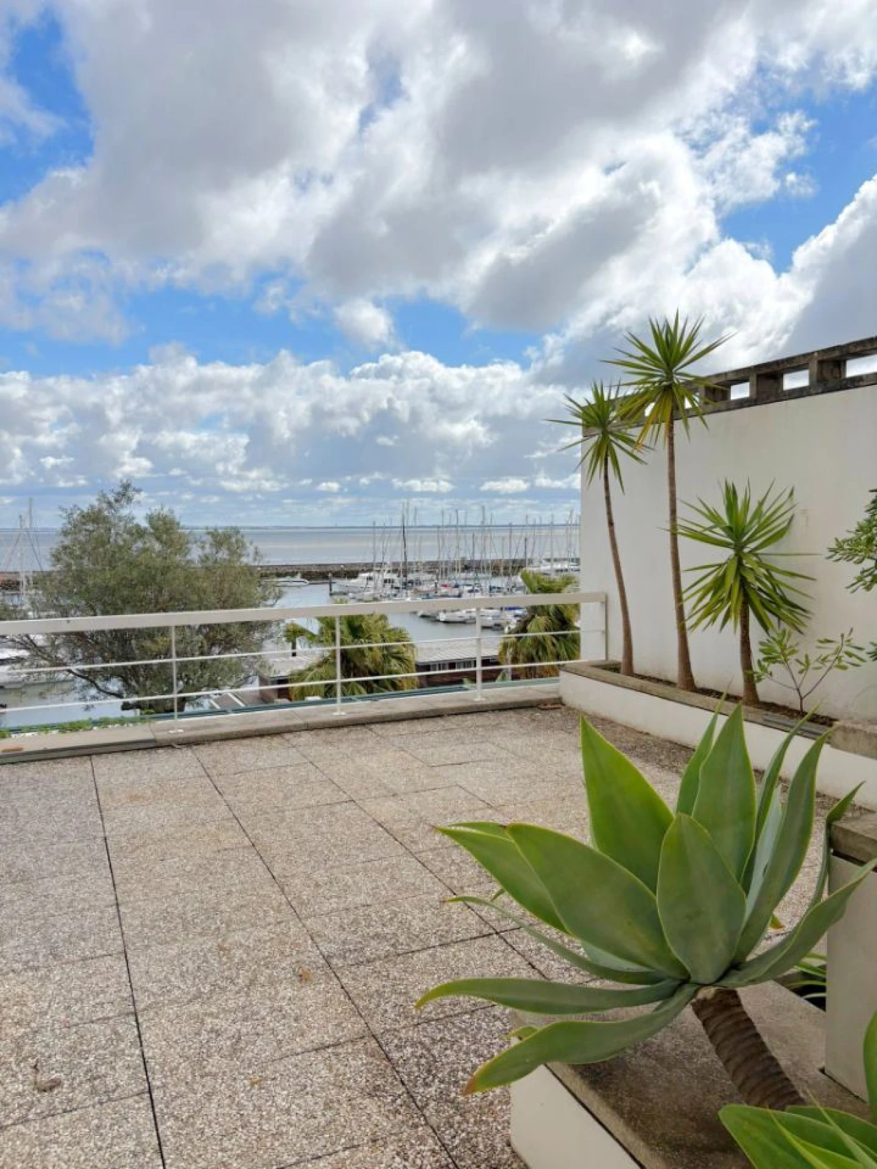 Apartamento T2 para Arrendamento em Parque das Nações Foto 9