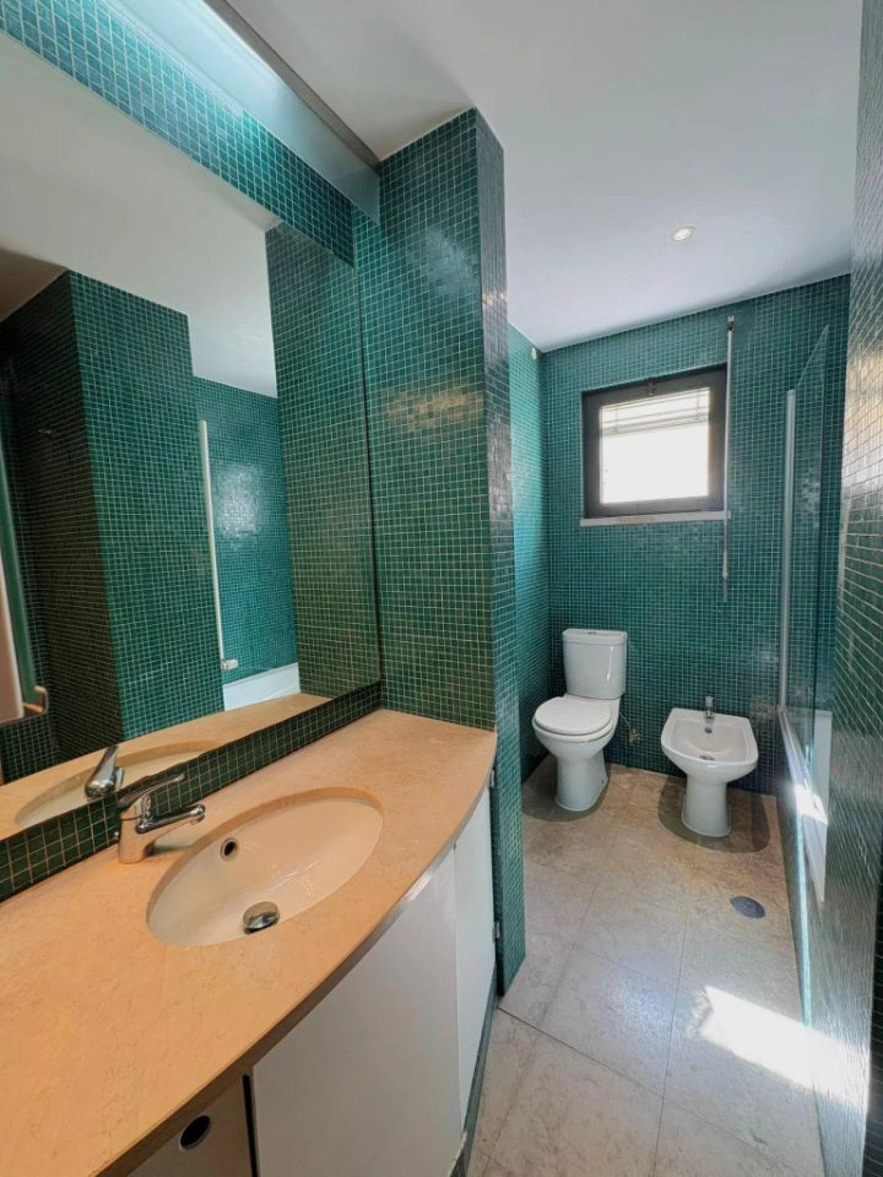 Apartamento T2 para Arrendamento em Parque das Nações Foto 26