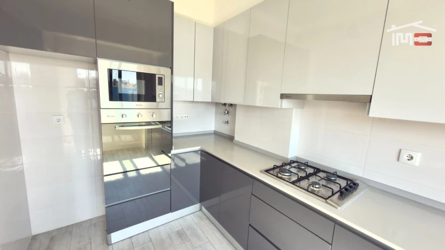 Apartamento T3 para Venda em Laranjeiro e Feijó Foto 3