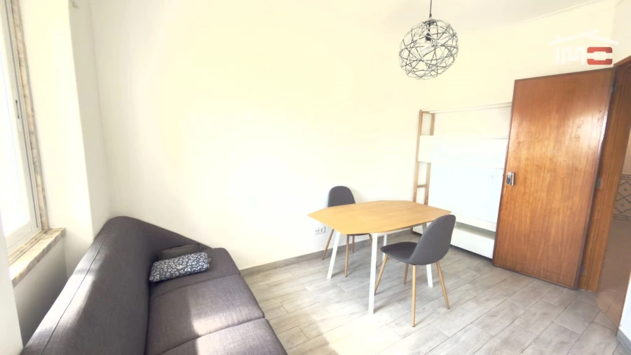 Apartamento T3 para Venda em Laranjeiro e Feijó Foto 11